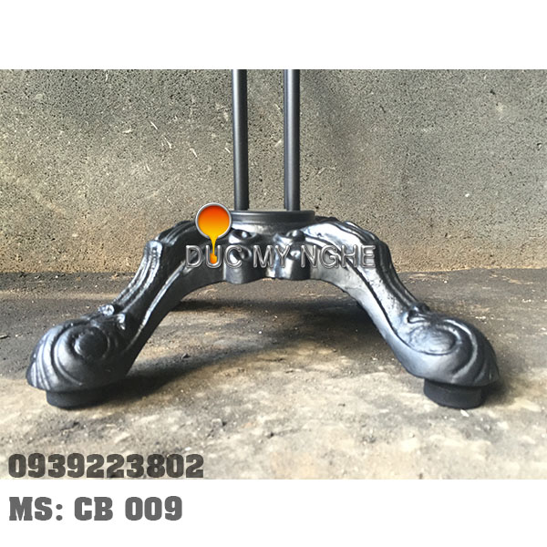 Bàn bar cafe 4 chân thân sắt gang đúc CB 009